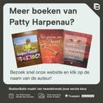Tussen twee gedachten 9789043901697 Patty Harpenau, Boeken, Verzenden, Zo goed als nieuw, Patty Harpenau