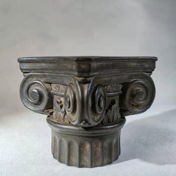 koudgegoten hars Romeinse stijl kolom sculptuur - 9.5 cm