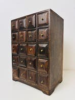 Ladekast - Oude Apothekerskastje - Hout, Messing