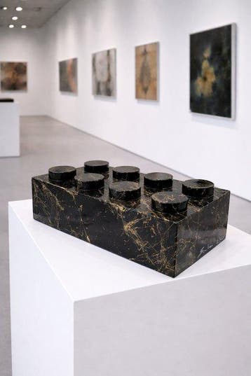 Santicri (1992) - Legold XL (black and gold marble)