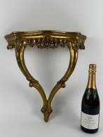 Wanddecoratie - Frankrijk - Een grote vergulde console, Antiek en Kunst
