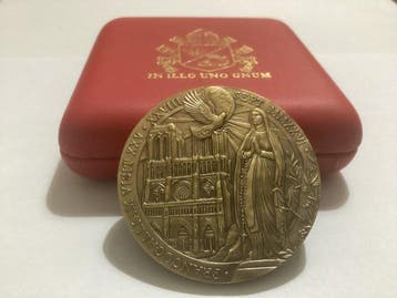 Paus Leone XIV - Officiële medaille van de Apostolische Reis