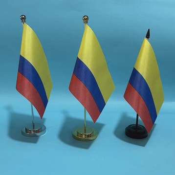 Colombiaanse Vlag voor Bureau - 14x21cm Polyester Decoratie, Verzenden, Nieuw