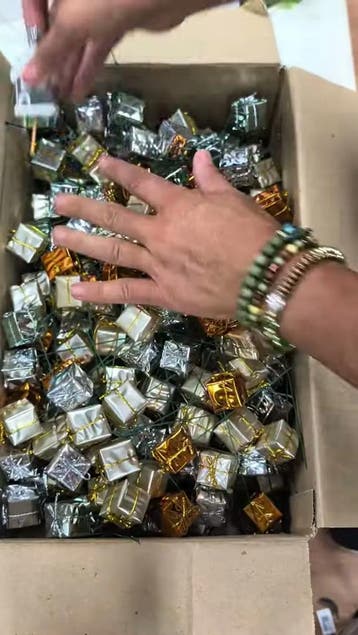 Restantenbox bomvol superleuke kerstsbijstekers cadeautjes, Ophalen of Verzenden, Nieuw
