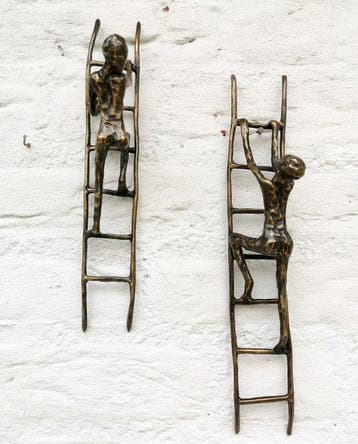 Beeldje - Ladders (2) - Brons, Antiek en Kunst