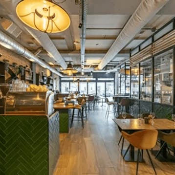 Bedrijfsruimte in Hoofddorp gevonden voor €299,- pm