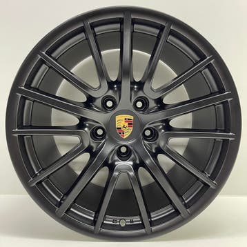 Porsche 997 2/4  19inch Sport Design GTS met banden (8mm), Gebruikt, Banden en Velgen, 305 mm, Personenwagen