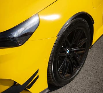 Dit betreft een set BMW G90 G99 M5 Carbon SQ wiel kast, Verzenden