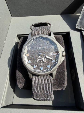 Corum - Admiral - Heren - 2026, Nieuw
