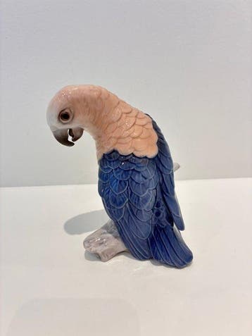 Bing & Grondahl - Beeldje - Parrot on branch - Porselein,