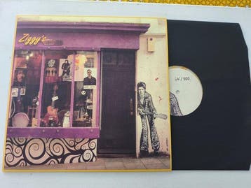 David Bowie, jef aérosol - Diverse artiesten - Ziggys, Cd's en Dvd's, Nieuw in verpakking
