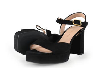 Unisa Sandalen in maat 39 Zwart, Verzenden, Zwart, Sandalen of Muiltjes, Zo goed als nieuw