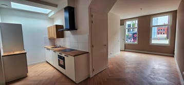 Te huur: Appartement Krommenieërpad in Wormerveer, Huizen en Kamers, Noord-Holland, Wormerveer, Appartement