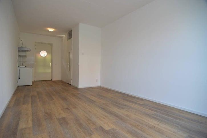 Appartement te huur in Breda - 26 m² - 2 kamer(s) - 2 kamers, Huizen en Kamers, Huizen te huur, Noord-Brabant, Appartement