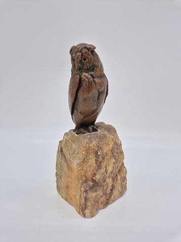Bronze Figur auf Sockel - sculptuur, Eule - 16 cm - Brons