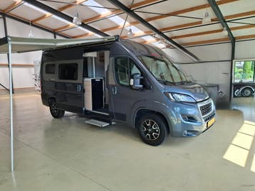 2022 Dethleffs Globetrail 600 140PK Dwarsbed Solar 19000Km, Elektrische ramen, Buscamper of Camperbus, Ringverwarming, Fiat