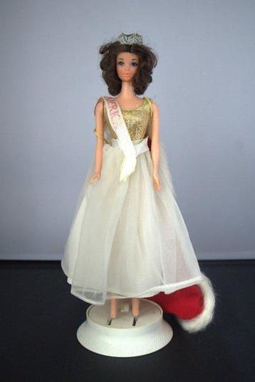Mattel - Barbiepop Walk Lively Miss America Barbie #3200