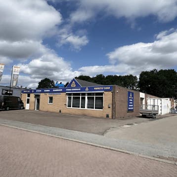 Bedrijfsruimte in Heerlen gevonden voor €2250,- pm