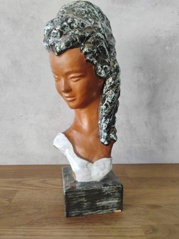 Alexander Roelandt - Beeld, buste dame - 25 cm - Terracotta,