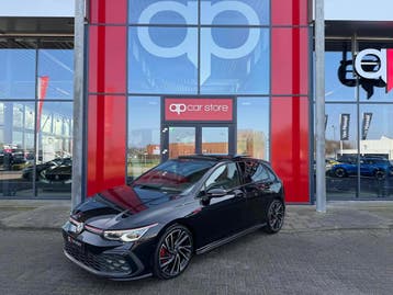 Volkswagen Golf | Zakelijke Lease v.a. €403.7 pm, Automaat, Gebruikt, Euro 6, Zwart