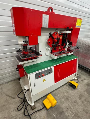 AYEL-TECH pons/knipmachine ponsmachine pons machine, Zo goed als nieuw