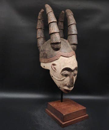 Prachtige helm - Igbo - Nigeria (Zonder minimumprijs), Antiek en Kunst