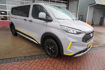 Ford Transit Custom 320L 2.0 TDCI 136PK L2H1 Trail DubbelCab, Gebruikt, Euro 6, Leder, Ford