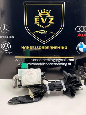 Suzuki Alto veiligheidsgordel rechts voor 2014 8492068KAR, Gebruikt, Suzuki