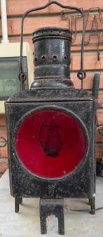 Lantaarn - IJzer - Oude spoorweglantaarn