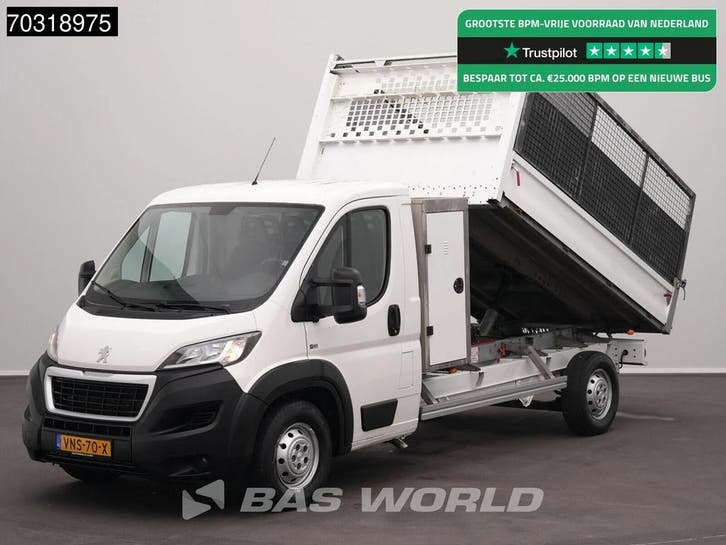 Peugeot Boxer 160PK Kipper met Kist Trekhaak Airco Euro6 Tip, Auto's, Bestelauto's, Lease, Handgeschakeld, Financial lease, Wit