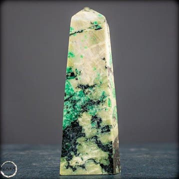 Natuurlijke smaragdobelisk - Topkwaliteit- 277.05 g