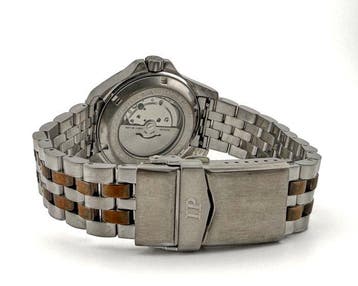 Intrinsic Precision Terra Aqua carbon fibre dial, date,, Nieuw