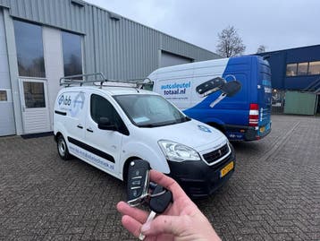 Peugeot autosleutel bijmaken - Doetinchem e.o., Ophalen