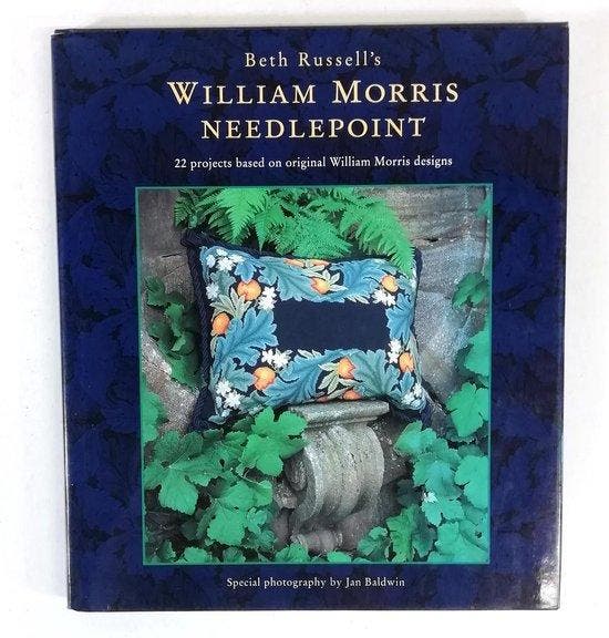 William Morris Needlepoint - Russell, Boeken, Hobby en Vrije tijd, Gelezen, Verzenden