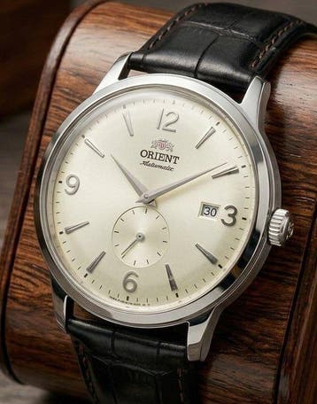 Orient - Automatic - Sub-Second Dial - Modern Dress Watch -, Nieuw
