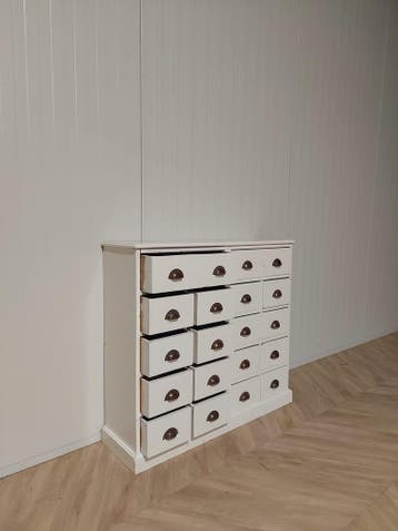 Ladekast met 18 lades – massief hout wit– direct beschikbaar, Antiek en Kunst