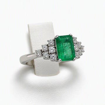 Ring - 18 karaat Witgoud - 3.55ct. tw. Smaragd - Diamant, Nieuw