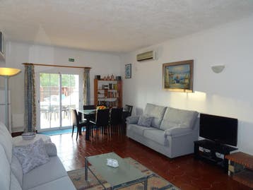 Quinta bij Paderne voor overwinteraars, met eigen zwembad, In bergen of heuvels, Algarve, Landelijk, Eigenaar