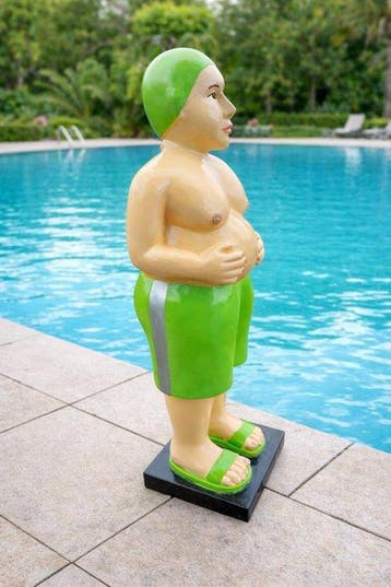 Beeld, old fat man in swimming blue shorts - 80 cm -