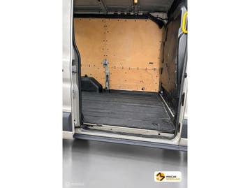 Ford Transit 310 2.0 TDCI L2h2 Trend Automaat 2017 144790km, Zo goed als nieuw