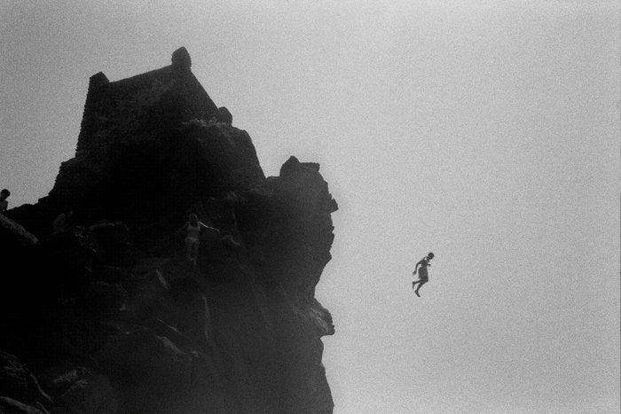 Claudio Capanna - The Falling XXL, Antiek en Kunst, Kunst | Designobjecten