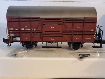 Hübner 1 - 2247-2-4-4B - Model treinwagon (1) - Inclusief, Nieuw