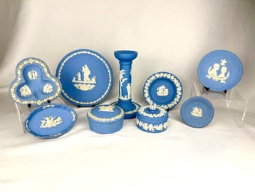 Decoratief ornament (9) - Wedgwood - Verenigd Koninkrijk -
