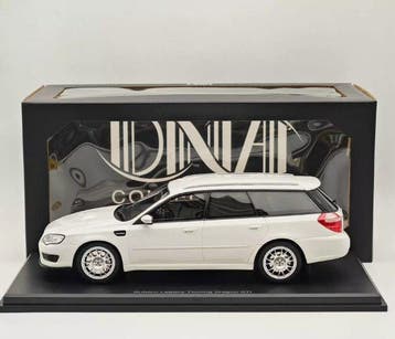 DNA Collectibles 1:18 - Modelauto - Subaru Legacy Touring, Nieuw