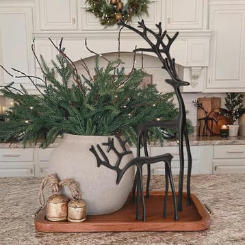 Klassiek Zwart Herten Beeldje - Elegante Kerstboomtopper & J, Verzenden, Nieuw