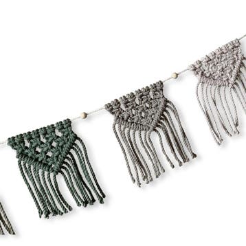 Macramé Vlaggen Slinger - Olijfgroen, Beige en Wit - Katoen, Ophalen of Verzenden, Nieuw, Overige typen