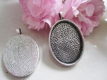 1 x Metalen cabochon-camee houder voor cabochon 22 x 30 m..., Ophalen of Verzenden, Nieuw, Overige typen