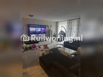 Ruime flat van 90 m² in Uithoorn, Amsterdam