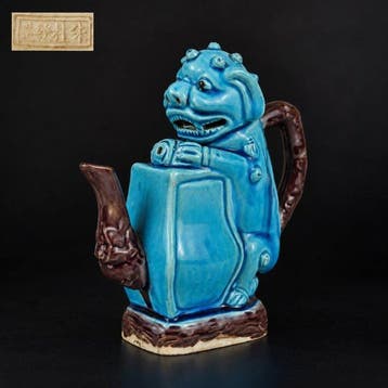 Theepot - Biscuit porselein - 19e eeuw Qing-dynastie