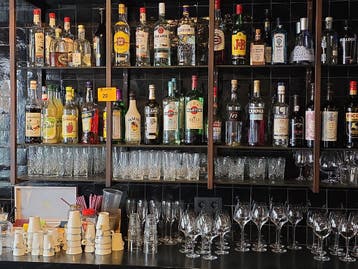 Resterende inhoud bar Aperol, Martini, Campari,...